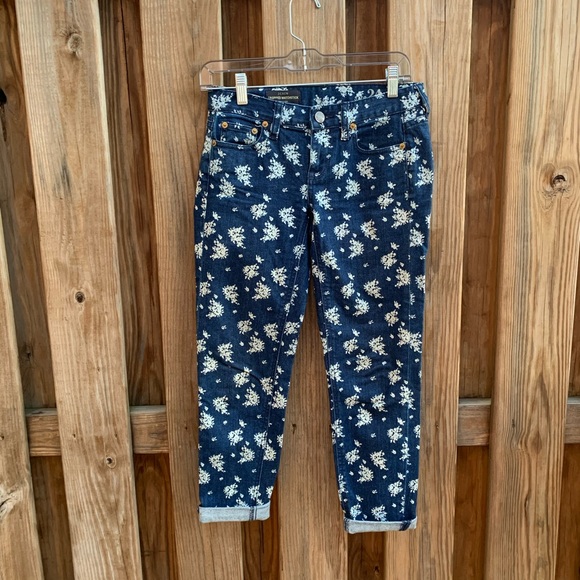 Crew Cropped Jeans- Indigo Floral - Picture 2 of 8